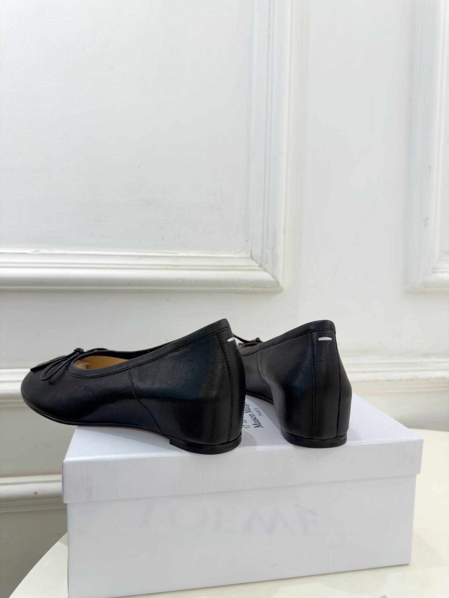 Maison Margiela· 马吉拉26𝐬𝐬  2026秋冬新品 MM6分趾蝴蝶结内增高芭蕾鞋———————— MM