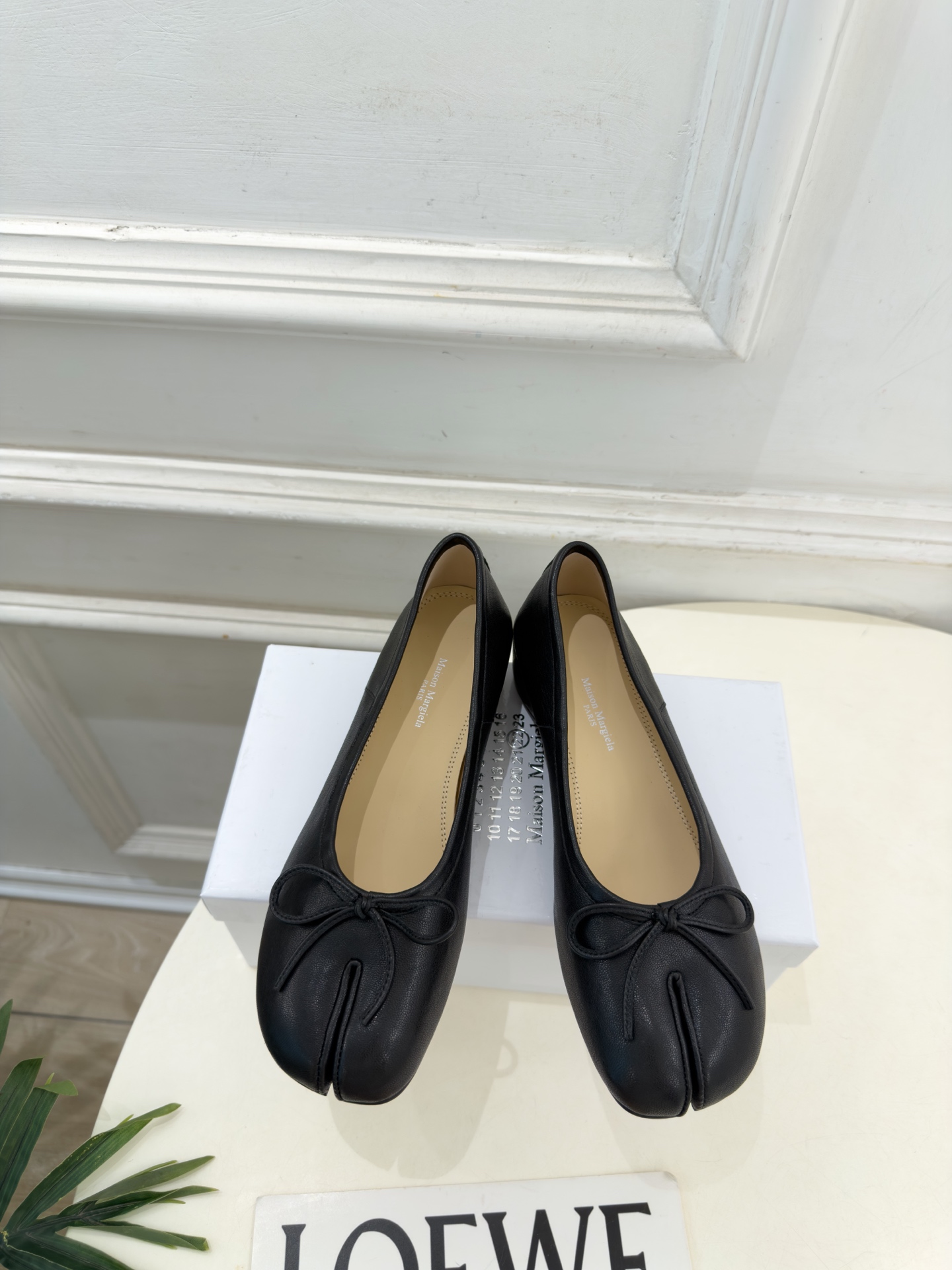 Maison Margiela· 马吉拉26𝐬𝐬  2026秋冬新品 MM6分趾蝴蝶结内增高芭蕾鞋———————— MM