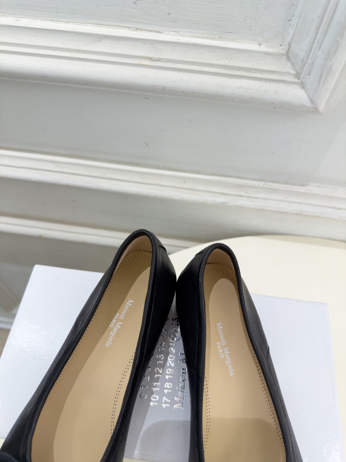 Maison Margiela· 马吉拉26𝐬𝐬  2026秋冬新品 MM6分趾蝴蝶结内增高芭蕾鞋———————— MM