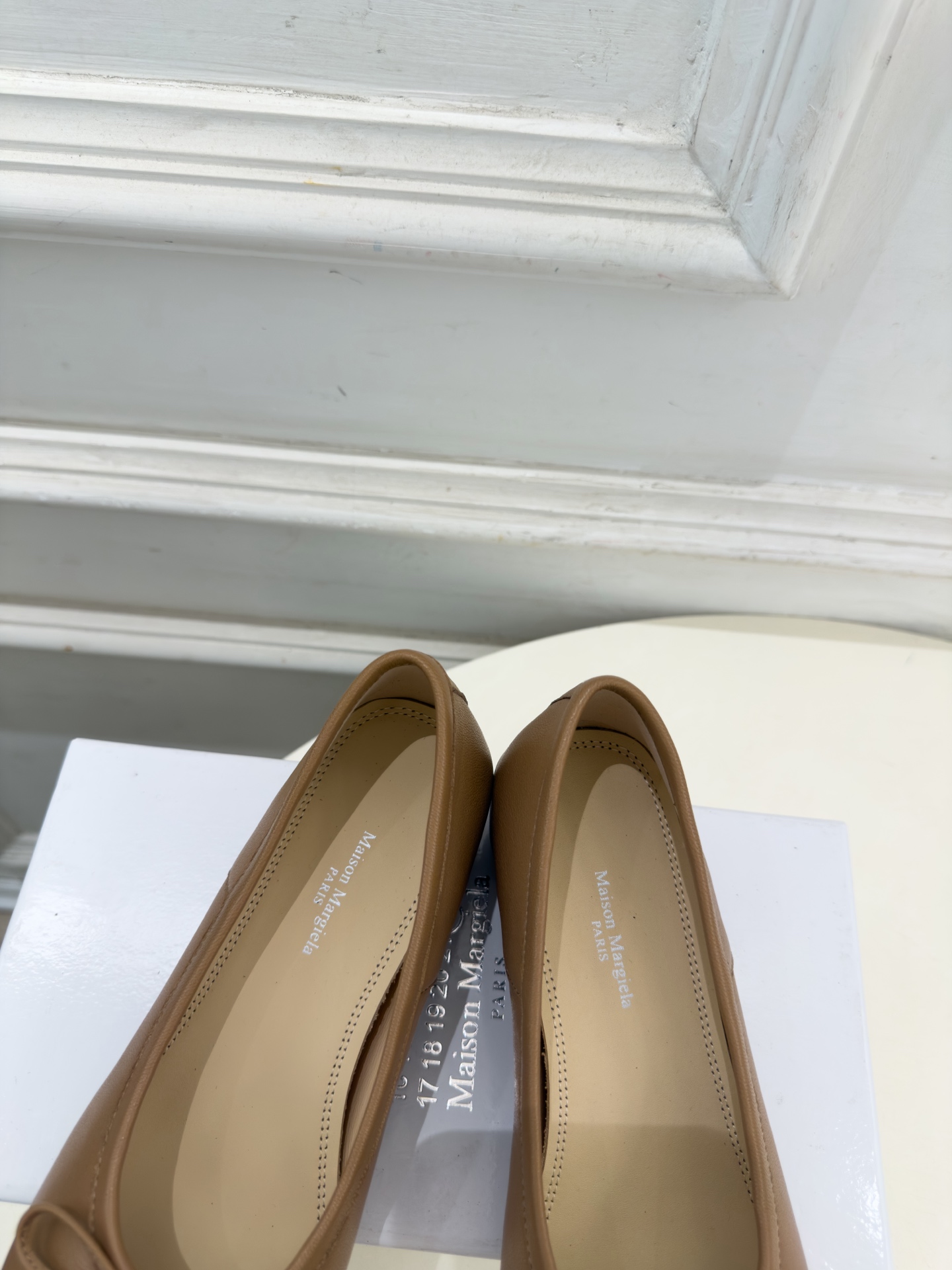 Maison Margiela· 马吉拉26𝐬𝐬  2026秋冬新品 MM6分趾蝴蝶结内增高芭蕾鞋———————— MM