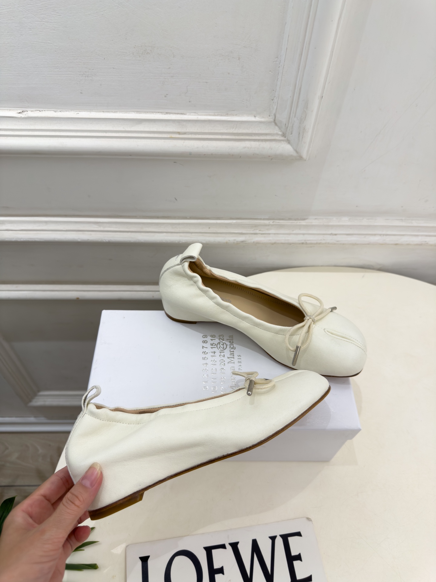 Maison Margiela· 马吉拉26𝐬𝐬 2026秋冬新品 MM6分趾蝴蝶结褶皱内增高芭蕾鞋———————— Maison Margiela· 马吉拉26𝐬𝐬 2026秋冬新品 MM6分趾蝴蝶结褶皱内增高芭蕾鞋————————
