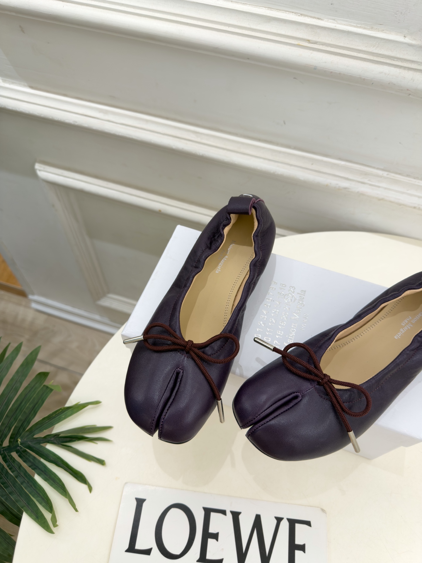 Maison Margiela· 马吉拉26𝐬𝐬 2026秋冬新品 MM6分趾蝴蝶结褶皱内增高芭蕾鞋———————— Maison Margiela· 马吉拉26𝐬𝐬 2026秋冬新品 MM6分趾蝴蝶结褶皱内增高芭蕾鞋————————