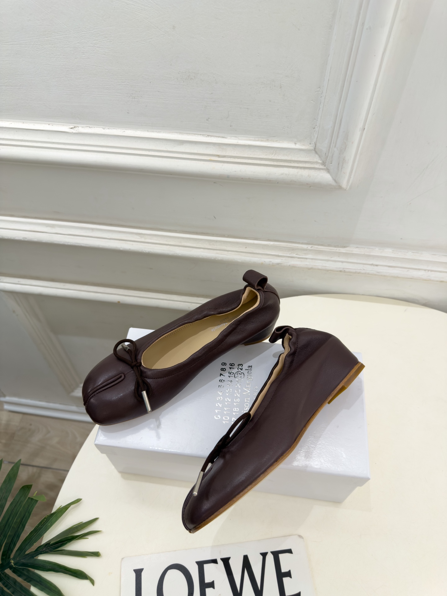 Maison Margiela· 马吉拉26𝐬𝐬 2026秋冬新品 MM6分趾蝴蝶结褶皱内增高芭蕾鞋———————— Maison Margiela· 马吉拉26𝐬𝐬 2026秋冬新品 MM6分趾蝴蝶结褶皱内增高芭蕾鞋————————