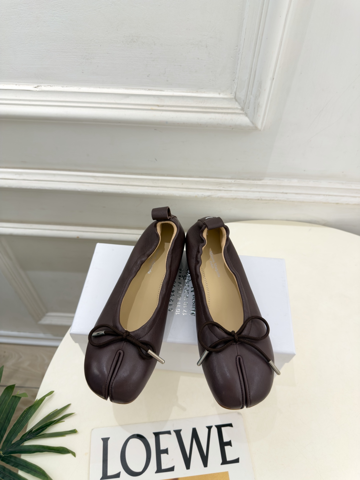 Maison Margiela· 马吉拉26𝐬𝐬  2026秋冬新品 MM6分趾蝴蝶结褶皱内增高芭蕾鞋———————— 