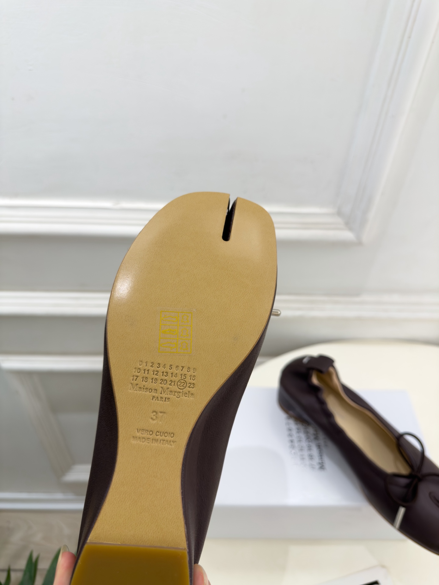 Maison Margiela· 马吉拉26𝐬𝐬 2026秋冬新品 MM6分趾蝴蝶结褶皱内增高芭蕾鞋———————— Maison Margiela· 马吉拉26𝐬𝐬 2026秋冬新品 MM6分趾蝴蝶结褶皱内增高芭蕾鞋————————