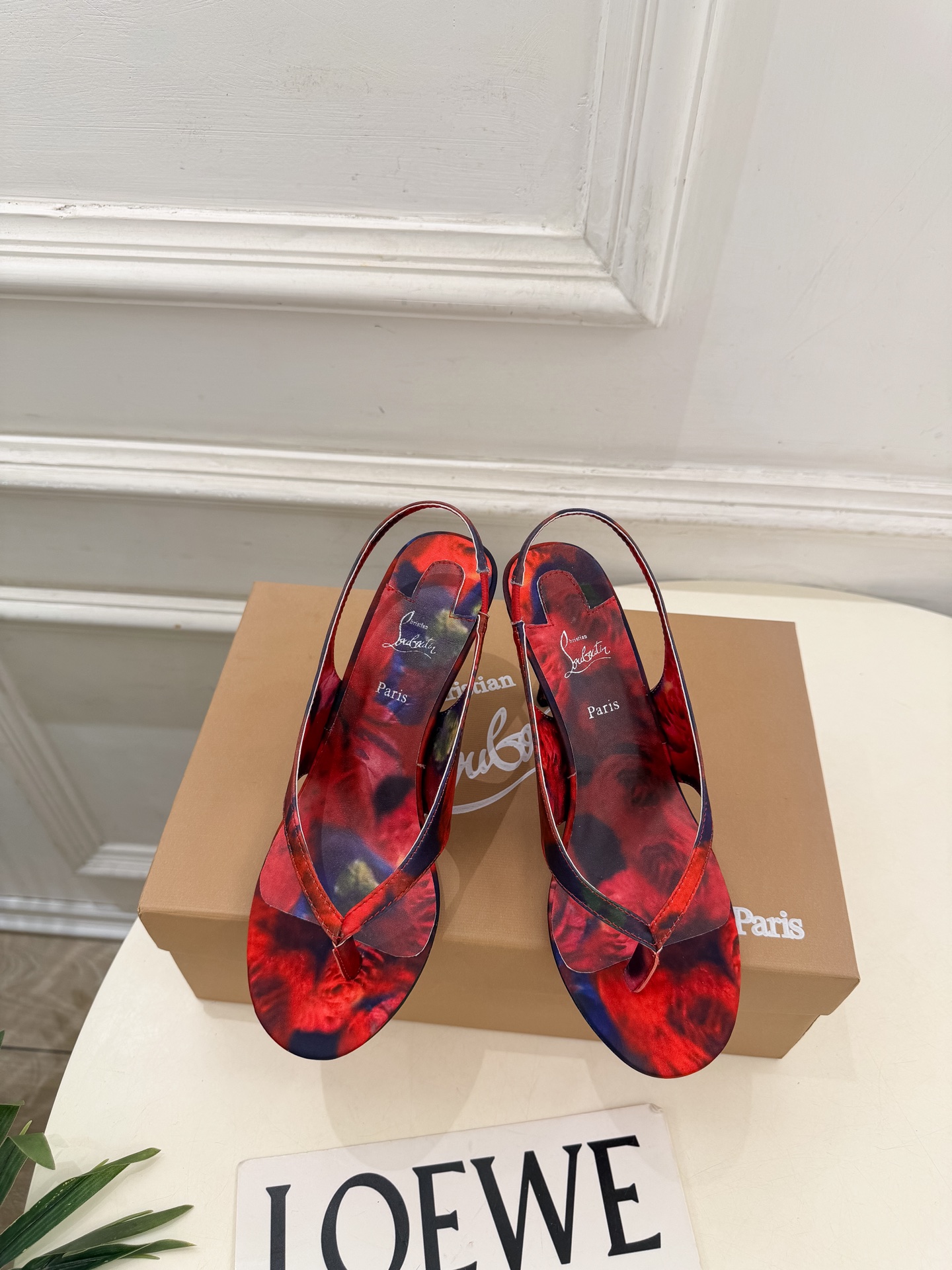 Christian Louboutin路铂廷 26ss ✨ 2026新品 CL极简夹脚高跟凉鞋 红底鞋系列，顶级硬货上新