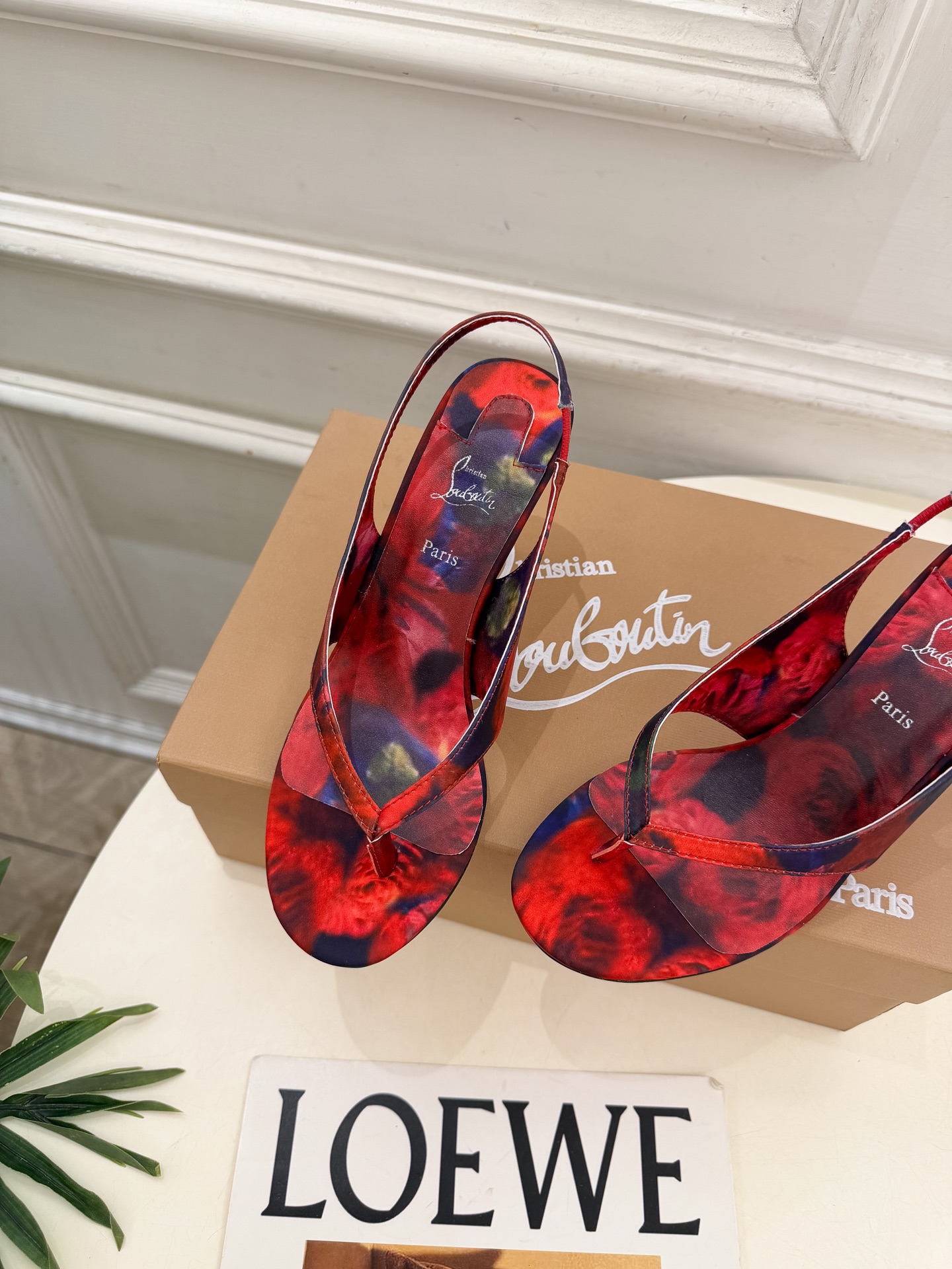 Christian Louboutin路铂廷 26ss ✨ 2026新品 CL极简夹脚高跟凉鞋 红底鞋系列,顶级硬货上新 Christian Louboutin路铂廷 26ss ✨ 2026新品 CL极简夹脚高跟凉鞋 红底鞋系列,顶级硬货上新