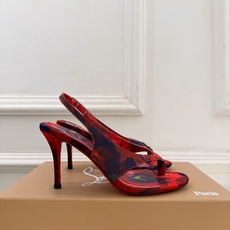 Christian Louboutin路铂廷 26ss ✨ 2026新品 CL极简夹脚高跟凉鞋 红底鞋系列,顶级硬货上新 Christian Louboutin路铂廷 26ss ✨ 2026新品 CL极简夹脚高跟凉鞋 红底鞋系列,顶级硬货上新