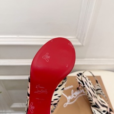 Christian Louboutin路铂廷 26ss ✨ 2026新品 CL极简夹脚高跟凉鞋 红底鞋系列,顶级硬货上新 Christian Louboutin路铂廷 26ss ✨ 2026新品 CL极简夹脚高跟凉鞋 红底鞋系列,顶级硬货上新