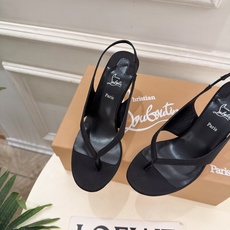 Christian Louboutin路铂廷 26ss ✨ 2026新品 CL极简夹脚高跟凉鞋 红底鞋系列,顶级硬货上新 Christian Louboutin路铂廷 26ss ✨ 2026新品 CL极简夹脚高跟凉鞋 红底鞋系列,顶级硬货上新