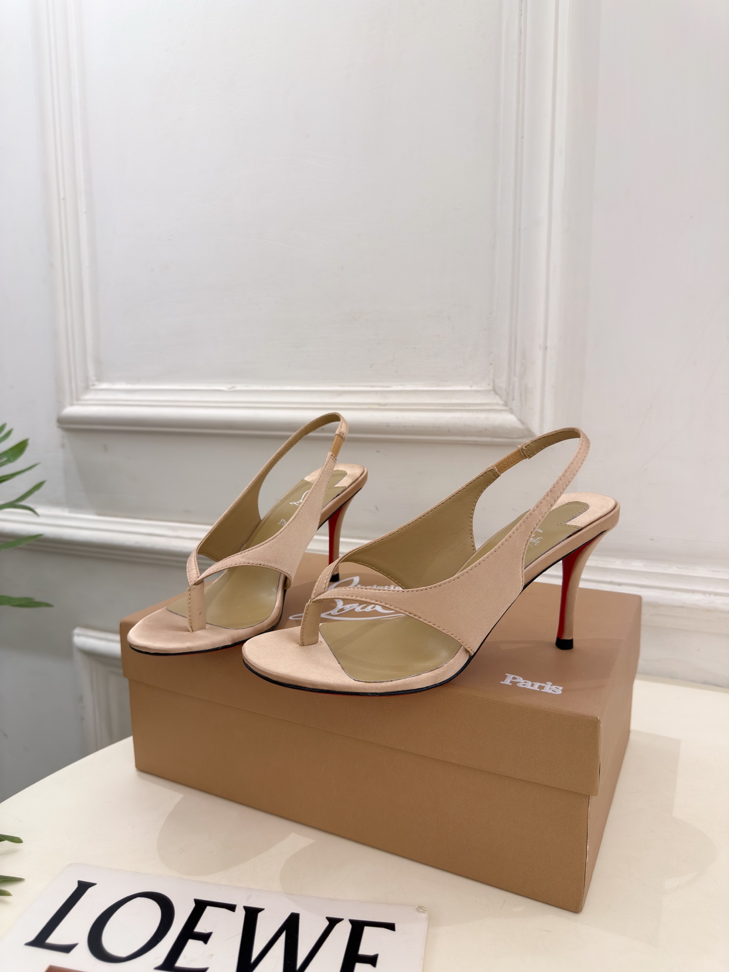 Christian Louboutin路铂廷 26ss ✨ 2026新品 CL极简夹脚高跟凉鞋 红底鞋系列,顶级硬货上新 Christian Louboutin路铂廷 26ss ✨ 2026新品 CL极简夹脚高跟凉鞋 红底鞋系列,顶级硬货上新