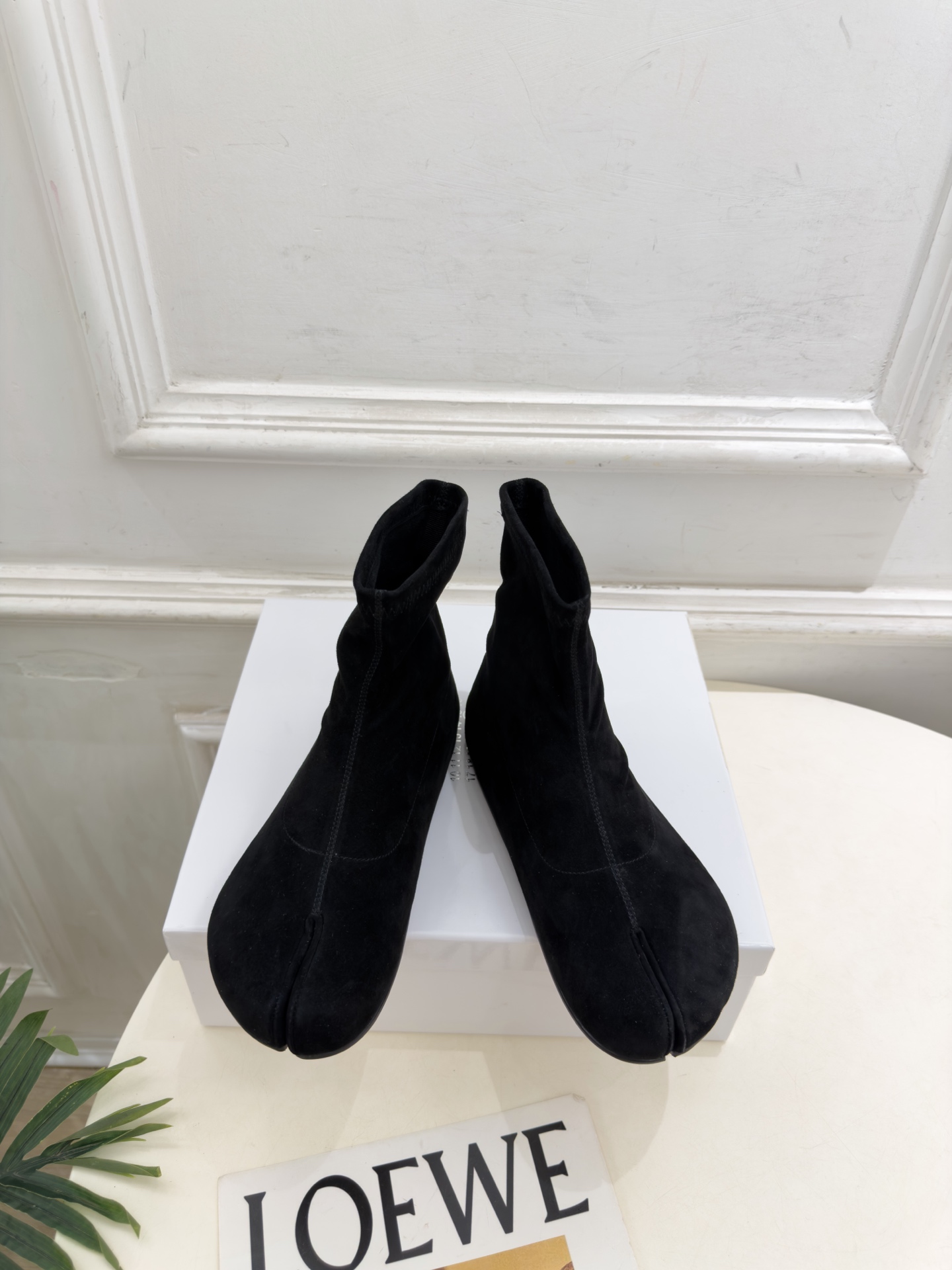 Maison Margiela· 马吉拉26𝐬𝐬 2026秋冬新品 MM6复古内增高弹力分趾短靴———————— MM Maison Margiela· 马吉拉26𝐬𝐬 2026秋冬新品 MM6复古内增高弹力分趾短靴———————— MM