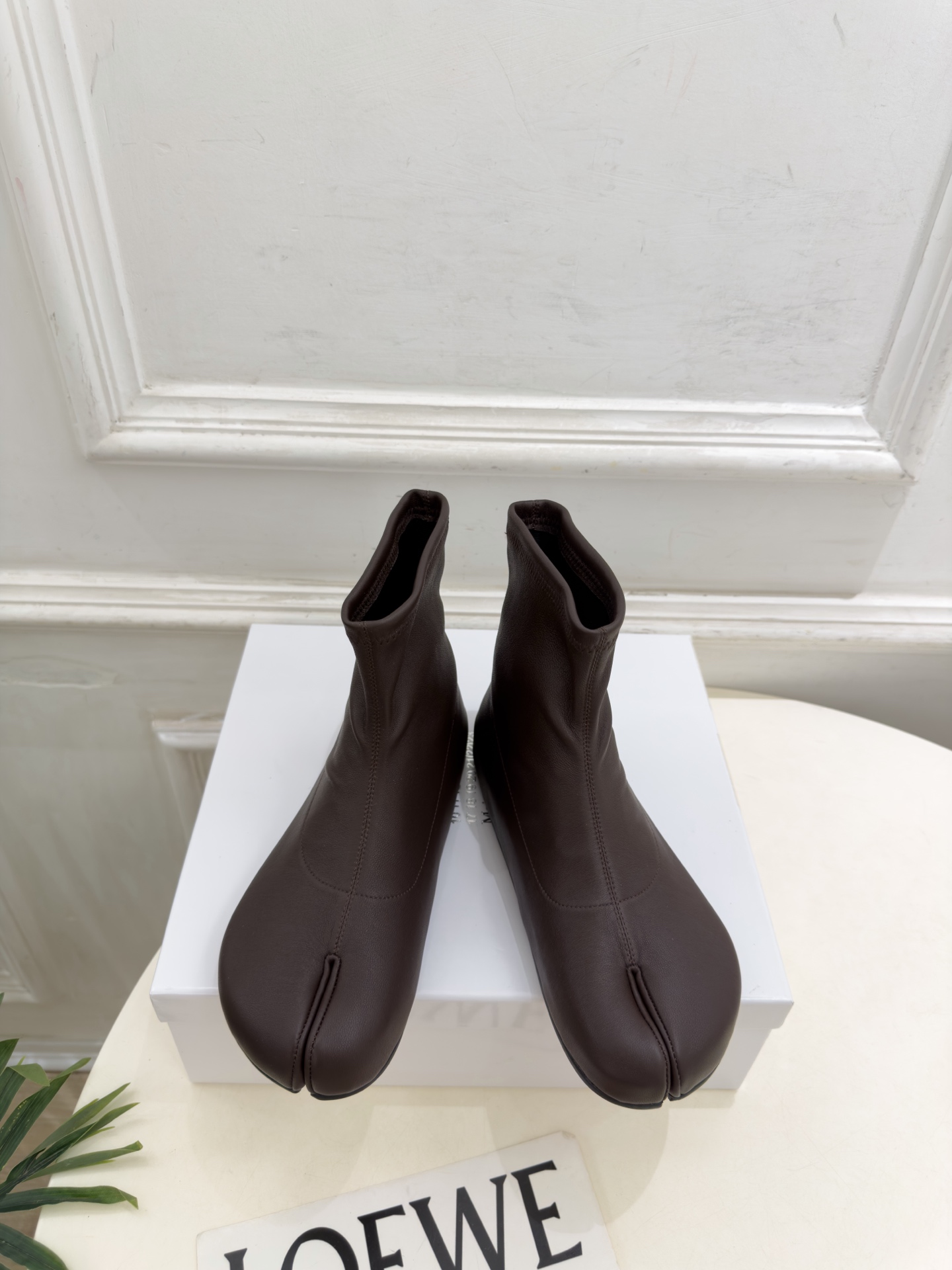 Maison Margiela· 马吉拉26𝐬𝐬  2026秋冬新品 MM6复古内增高弹力分趾短靴———————— MM