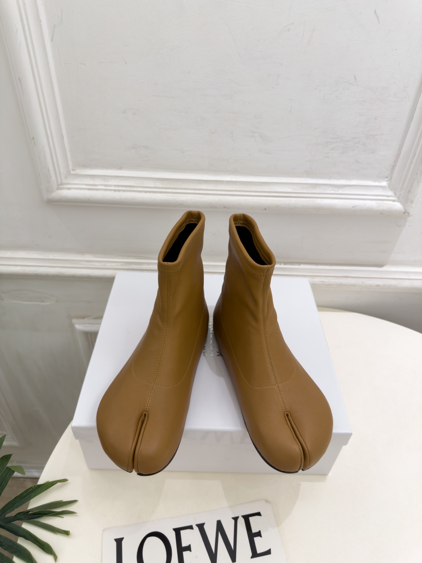 Maison Margiela· 马吉拉26𝐬𝐬  2026秋冬新品 MM6复古内增高弹力分趾短靴———————— MM