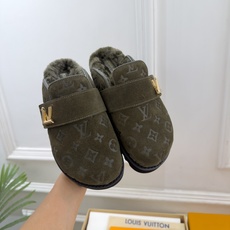 LV | 路易威登 26𝐬𝐬 🧡💚2026 秋冬新款 顶级版本⚠️ 专柜主打最新款 COSY COMFORT牛猄压 LV | 路易威登 26𝐬𝐬 🧡💚2026 秋冬新款 顶级版本⚠️ 专柜主打最新款 COSY COMFORT牛猄压