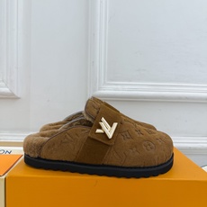 LV | 路易威登 26𝐬𝐬 🧡💚2026 秋冬新款 顶级版本⚠️ 专柜主打最新款 COSY COMFORT牛猄压 LV | 路易威登 26𝐬𝐬 🧡💚2026 秋冬新款 顶级版本⚠️ 专柜主打最新款 COSY COMFORT牛猄压