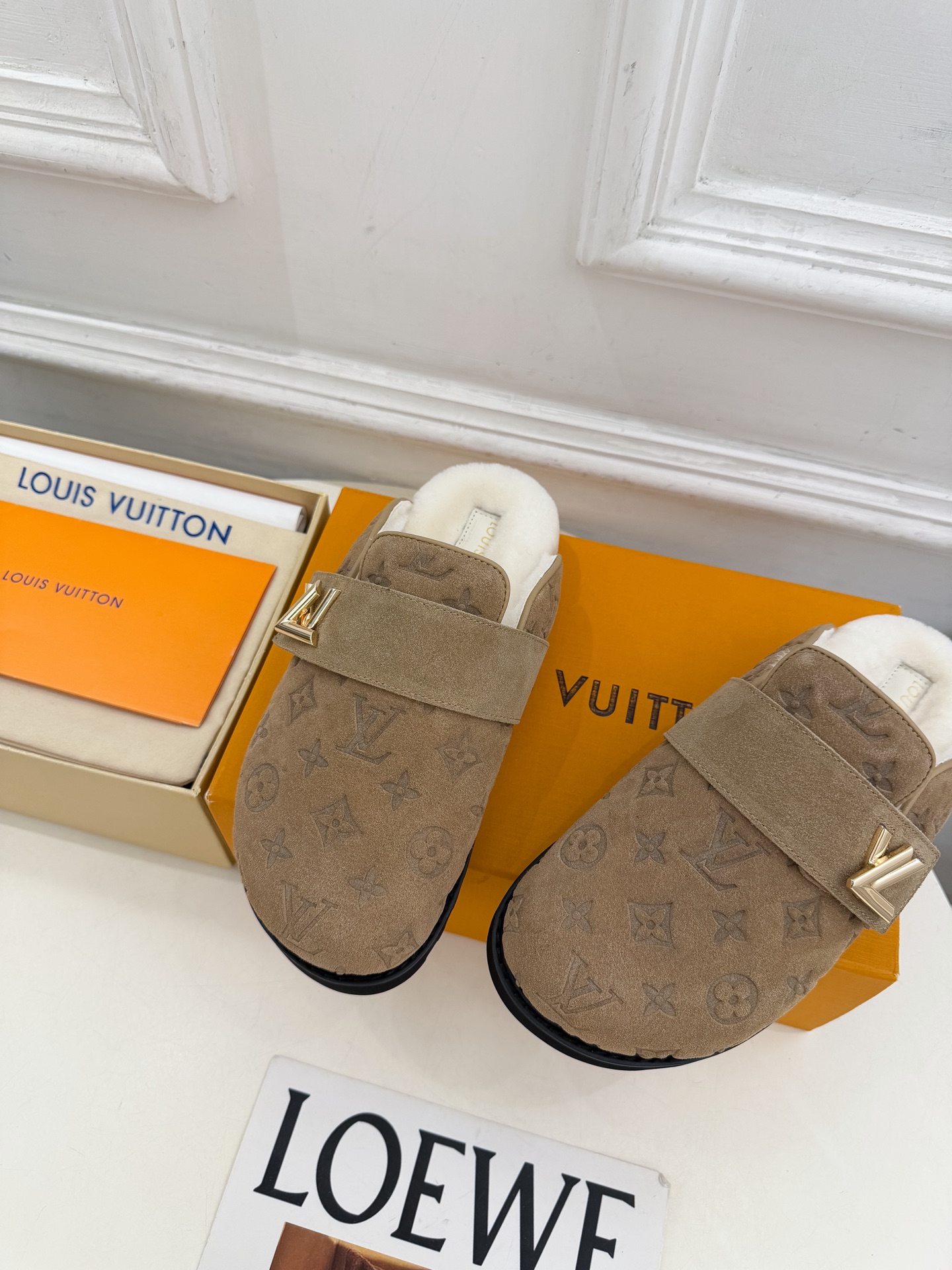 LV  | 路易威登  26𝐬𝐬  🧡💚2026 秋冬新款 顶级版本⚠️ 专柜主打最新款 COSY COMFORT牛猄压
