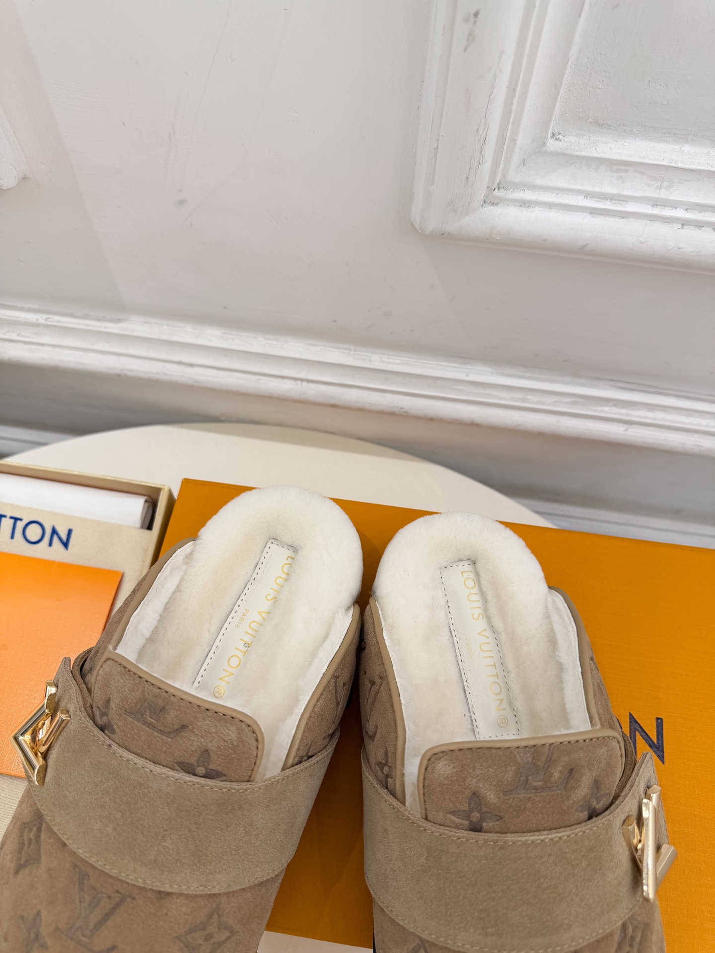 LV  | 路易威登  26𝐬𝐬  🧡💚2026 秋冬新款 顶级版本⚠️ 专柜主打最新款 COSY COMFORT牛猄压