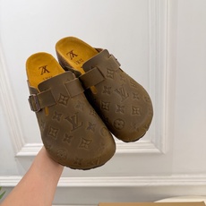 LV | 路易威登 26𝐬𝐬 🧡💚2026 秋冬新款 顶级版本⚠️ 专柜主打最新款 Louis Vuitton × LV | 路易威登 26𝐬𝐬 🧡💚2026 秋冬新款 顶级版本⚠️ 专柜主打最新款 Louis Vuitton ×