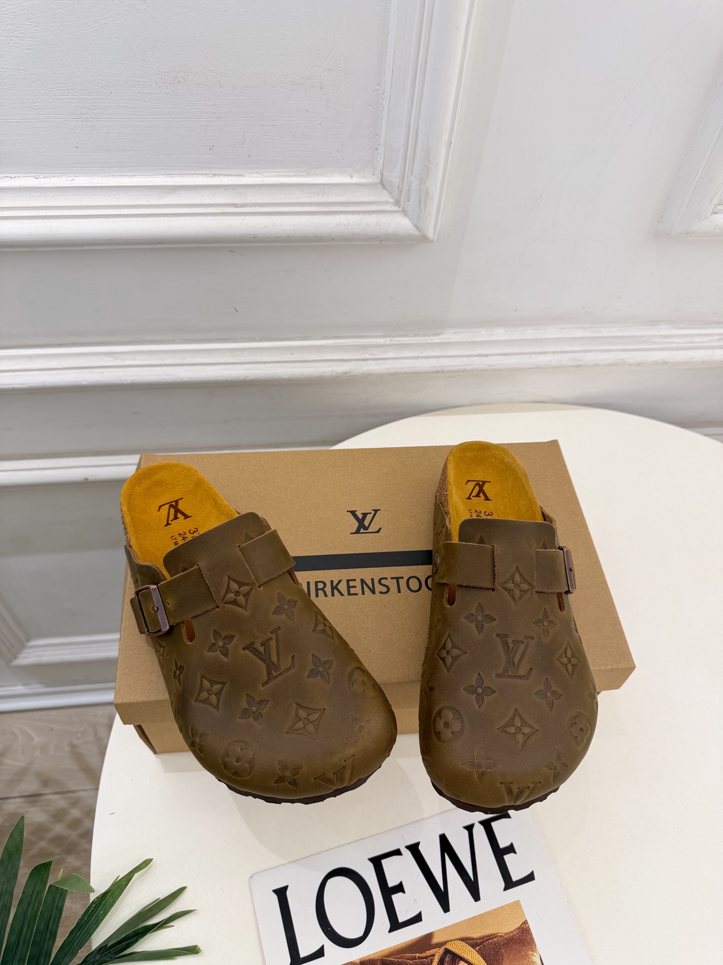 LV | 路易威登 26𝐬𝐬 🧡💚2026 秋冬新款 顶级版本⚠️ 专柜主打最新款 Louis Vuitton × LV | 路易威登 26𝐬𝐬 🧡💚2026 秋冬新款 顶级版本⚠️ 专柜主打最新款 Louis Vuitton ×