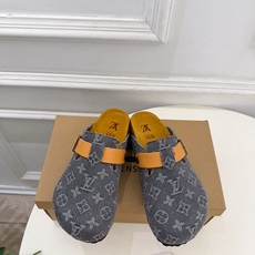 LV | 路易威登 26𝐬𝐬 🧡💚2026 秋冬新款 顶级版本⚠️ 专柜主打最新款 Louis Vuitton × LV | 路易威登 26𝐬𝐬 🧡💚2026 秋冬新款 顶级版本⚠️ 专柜主打最新款 Louis Vuitton ×