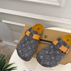 LV | 路易威登 26𝐬𝐬 🧡💚2026 秋冬新款 顶级版本⚠️ 专柜主打最新款 Louis Vuitton × LV | 路易威登 26𝐬𝐬 🧡💚2026 秋冬新款 顶级版本⚠️ 专柜主打最新款 Louis Vuitton ×