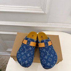 LV | 路易威登 26𝐬𝐬 🧡💚2026 秋冬新款 顶级版本⚠️ 专柜主打最新款 Louis Vuitton × LV | 路易威登 26𝐬𝐬 🧡💚2026 秋冬新款 顶级版本⚠️ 专柜主打最新款 Louis Vuitton ×