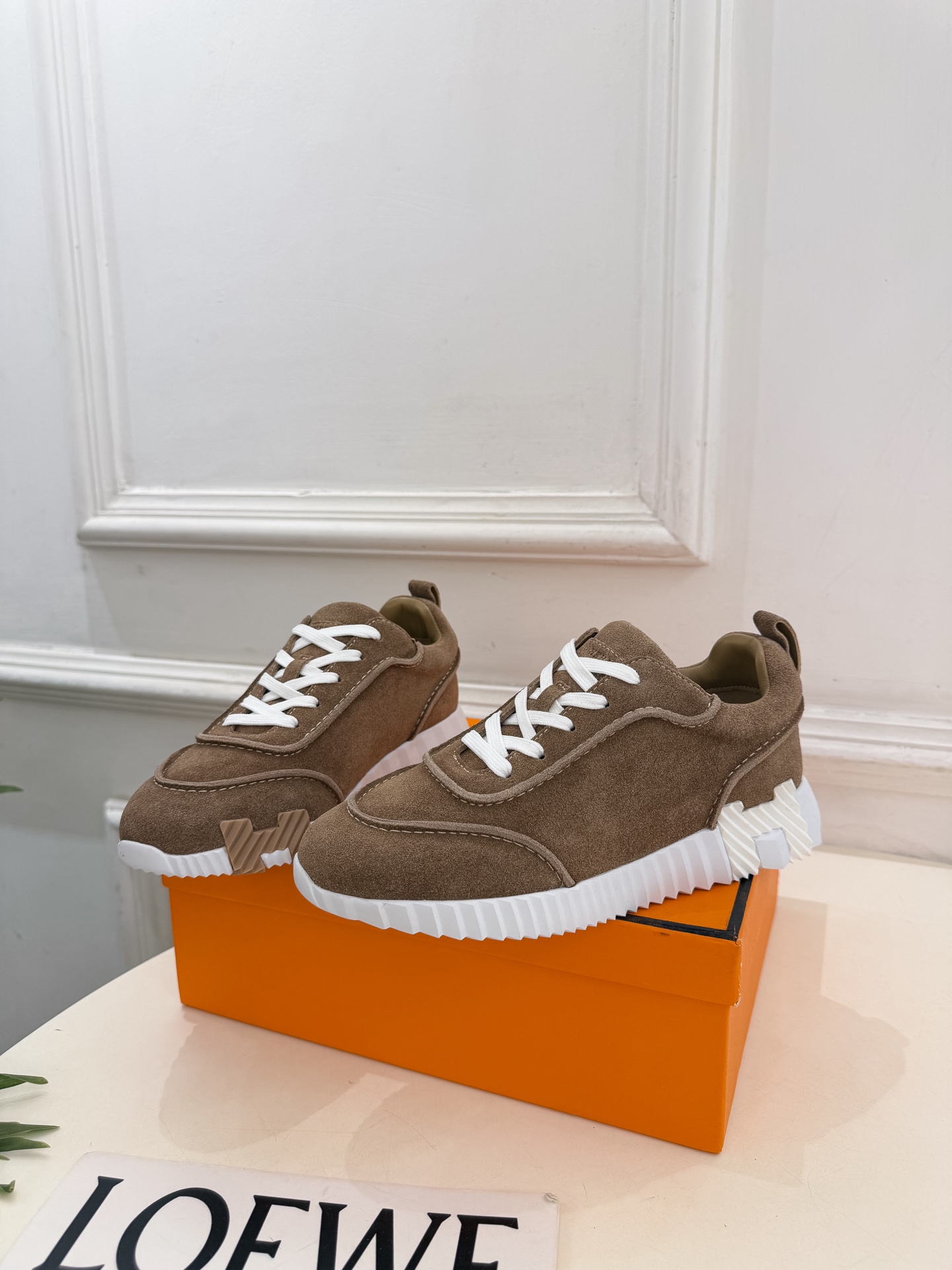 🐎𝐇𝐄𝐑𝐌𝐄* 爱玛仕 26𝐬𝐬 🌈2026秋冬新品 专柜新款 Next系列极简系带情侣款休闲运动鞋 系列〰 ◽鞋面: 🐎𝐇𝐄𝐑𝐌𝐄* 爱玛仕 26𝐬𝐬 🌈2026秋冬新品 专柜新款 Next系列极简系带情侣款休闲运动鞋 系列〰 ◽鞋面: