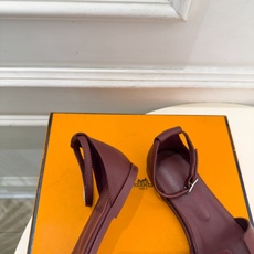 🐎𝐇𝐄𝐑𝐌𝐄* 爱玛仕 26𝐬𝐬 🌈2026秋冬新品 专柜新款 经典H型Santorini平底凉鞋系列〰 ◽鞋面:原版 🐎𝐇𝐄𝐑𝐌𝐄* 爱玛仕 26𝐬𝐬 🌈2026秋冬新品 专柜新款 经典H型Santorini平底凉鞋系列〰 ◽鞋面:原版