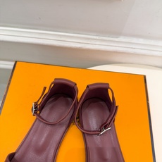 🐎𝐇𝐄𝐑𝐌𝐄* 爱玛仕 26𝐬𝐬 🌈2026秋冬新品 专柜新款 经典H型Santorini平底凉鞋系列〰 ◽鞋面:原版 🐎𝐇𝐄𝐑𝐌𝐄* 爱玛仕 26𝐬𝐬 🌈2026秋冬新品 专柜新款 经典H型Santorini平底凉鞋系列〰 ◽鞋面:原版