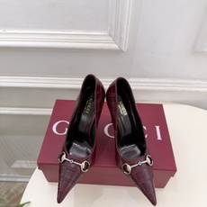 Gucci | 古驰 26𝐬𝐬 ⭐️ G家 主打系列终于面世,狠货值得期待!原有的经典 创造新设计 ✨ ❥2026 Gucci | 古驰 26𝐬𝐬 ⭐️ G家 主打系列终于面世,狠货值得期待!原有的经典 创造新设计 ✨ ❥2026