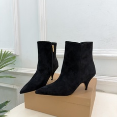 Gianvito Rossi|吉安维托·罗西 26𝐬𝐬 2026秋冬新品 GR极简尖头侧拉链高跟短靴 火爆上新! 这鞋 Gianvito Rossi|吉安维托·罗西 26𝐬𝐬 2026秋冬新品 GR极简尖头侧拉链高跟短靴 火爆上新! 这鞋