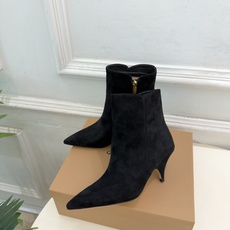 Gianvito Rossi|吉安维托·罗西 26𝐬𝐬 2026秋冬新品 GR极简尖头侧拉链高跟短靴 火爆上新! 这鞋 Gianvito Rossi|吉安维托·罗西 26𝐬𝐬 2026秋冬新品 GR极简尖头侧拉链高跟短靴 火爆上新! 这鞋