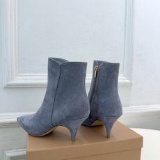 Gianvito Rossi|吉安维托·罗西 26𝐬𝐬 2026秋冬新品 GR极简尖头侧拉链高跟短靴 火爆上新! 这鞋 Gianvito Rossi|吉安维托·罗西 26𝐬𝐬 2026秋冬新品 GR极简尖头侧拉链高跟短靴 火爆上新! 这鞋