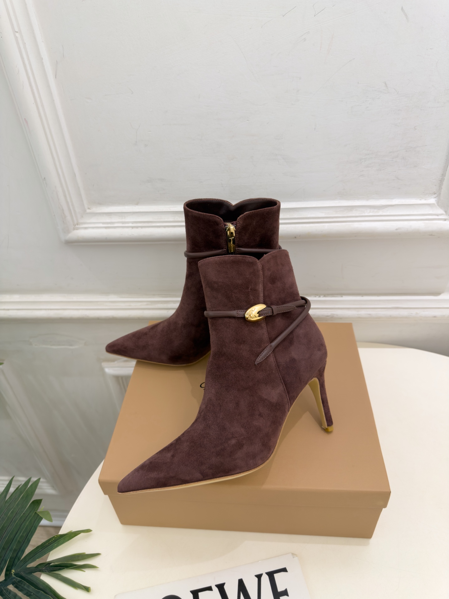 Gianvito Rossi|吉安维托·罗西 26𝐬𝐬 2026秋冬新品 GR复古尖头侧拉链高跟短靴 火爆上新! 这 Gianvito Rossi|吉安维托·罗西 26𝐬𝐬 2026秋冬新品 GR复古尖头侧拉链高跟短靴 火爆上新! 这