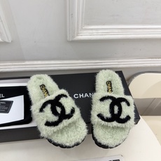𝐂𝐇𝐀𝐍𝐄𝐋 | 小香 26𝐬𝐬 🦋2026 秋冬新品 专柜经典走秀款 小香经典大双C平底毛拖 系列上新〰 🍬 B 𝐂𝐇𝐀𝐍𝐄𝐋 | 小香 26𝐬𝐬 🦋2026 秋冬新品 专柜经典走秀款 小香经典大双C平底毛拖 系列上新〰 🍬 B