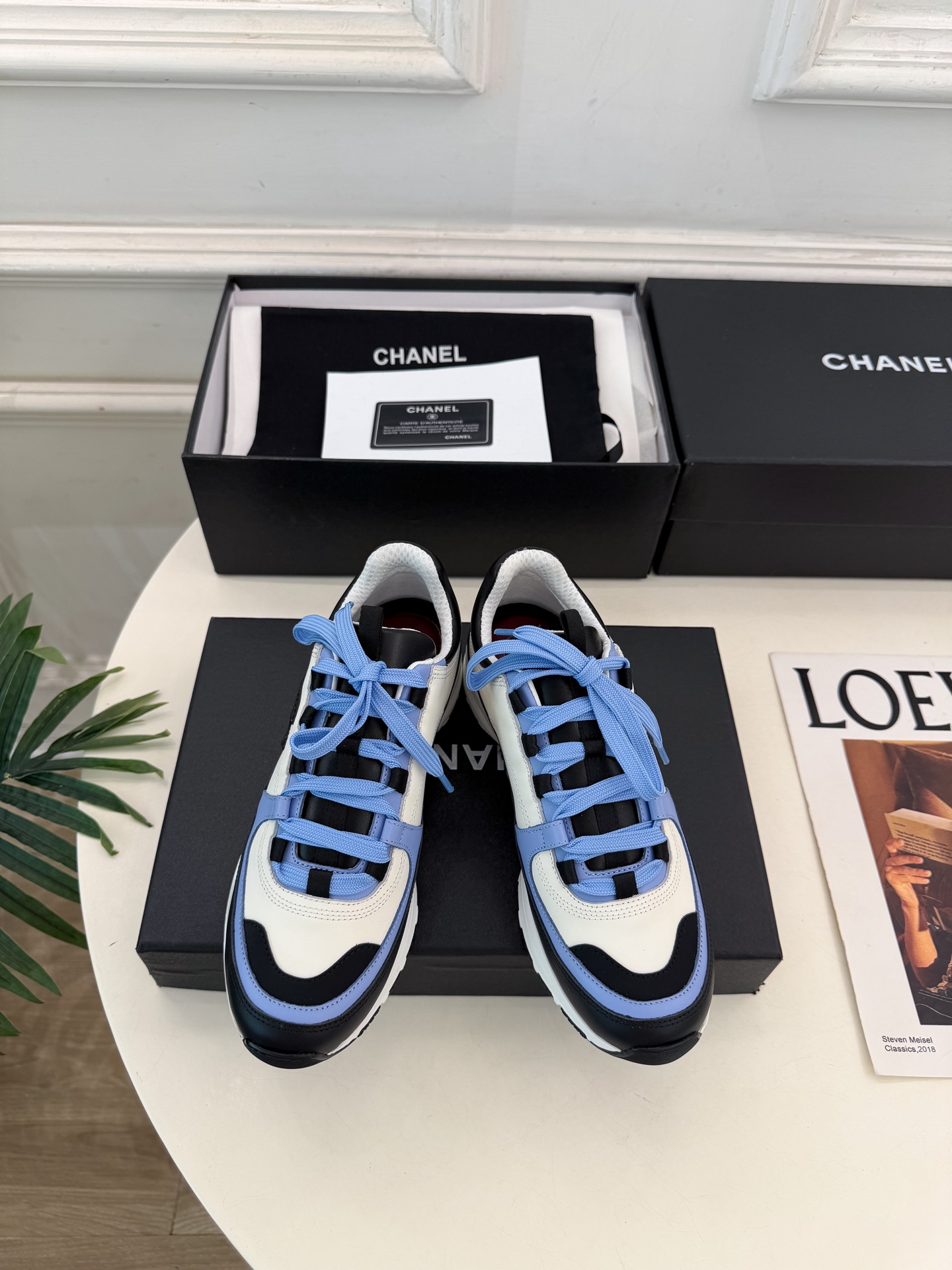 𝐂𝐇𝐀𝐍𝐄𝐋  | 小香  26𝐬𝐬  🦋2026 秋冬新品 专柜经典走秀款 小香经典双C拼色休闲运动鞋 系列上新〰 🍬