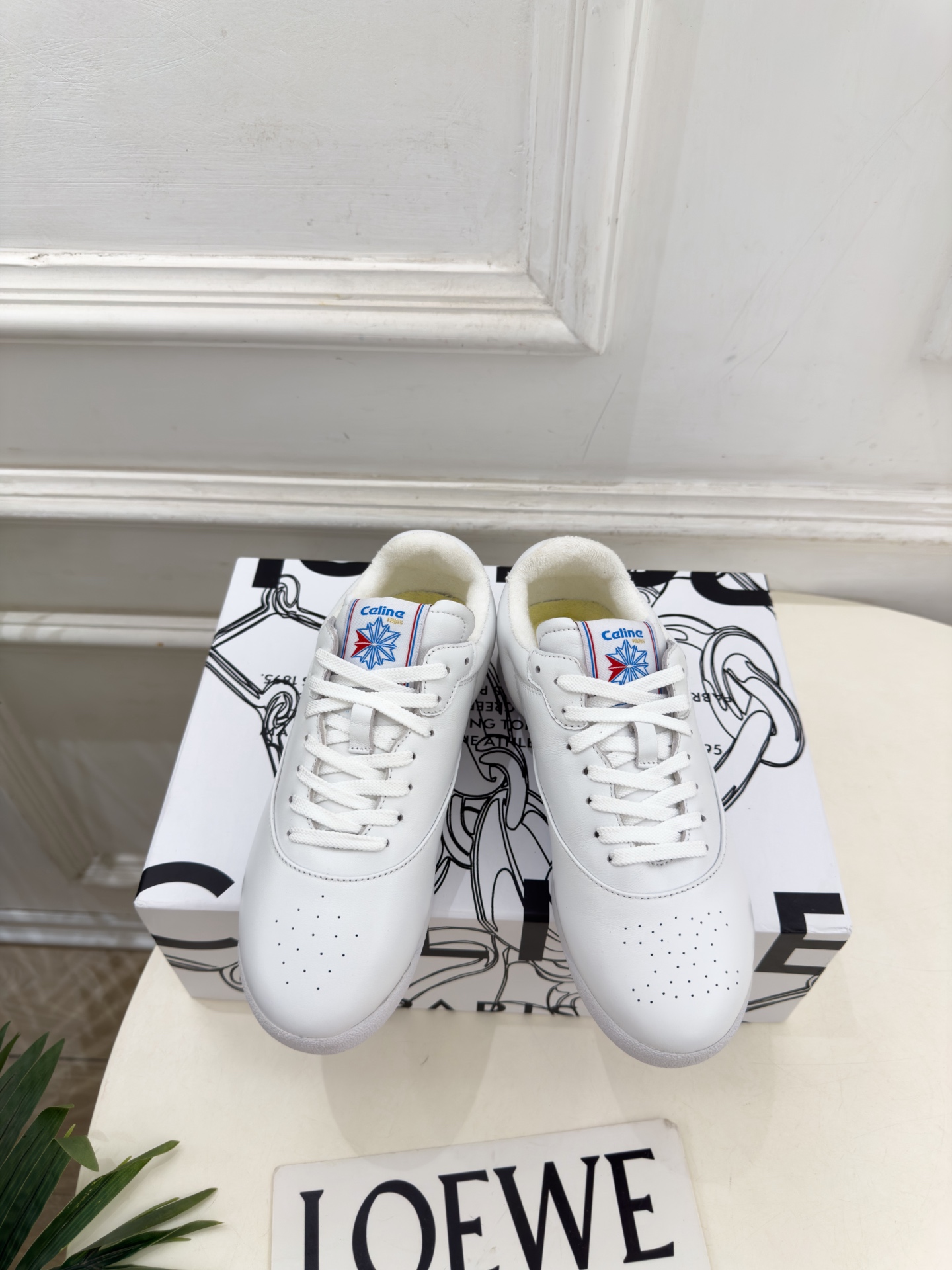 CELINE  | 赛琳  26𝐬𝐬  💛2026秋冬新品 赛琳联名款复古休闲运动鞋 上新！ 🔜BS 这一季的赛琳真的是