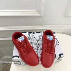 CELINE | 赛琳 26𝐬𝐬 💛2026秋冬新品 赛琳联名款复古休闲运动鞋 上新! 🔜BS 这一季的赛琳真的是 CELINE | 赛琳 26𝐬𝐬 💛2026秋冬新品 赛琳联名款复古休闲运动鞋 上新! 🔜BS 这一季的赛琳真的是