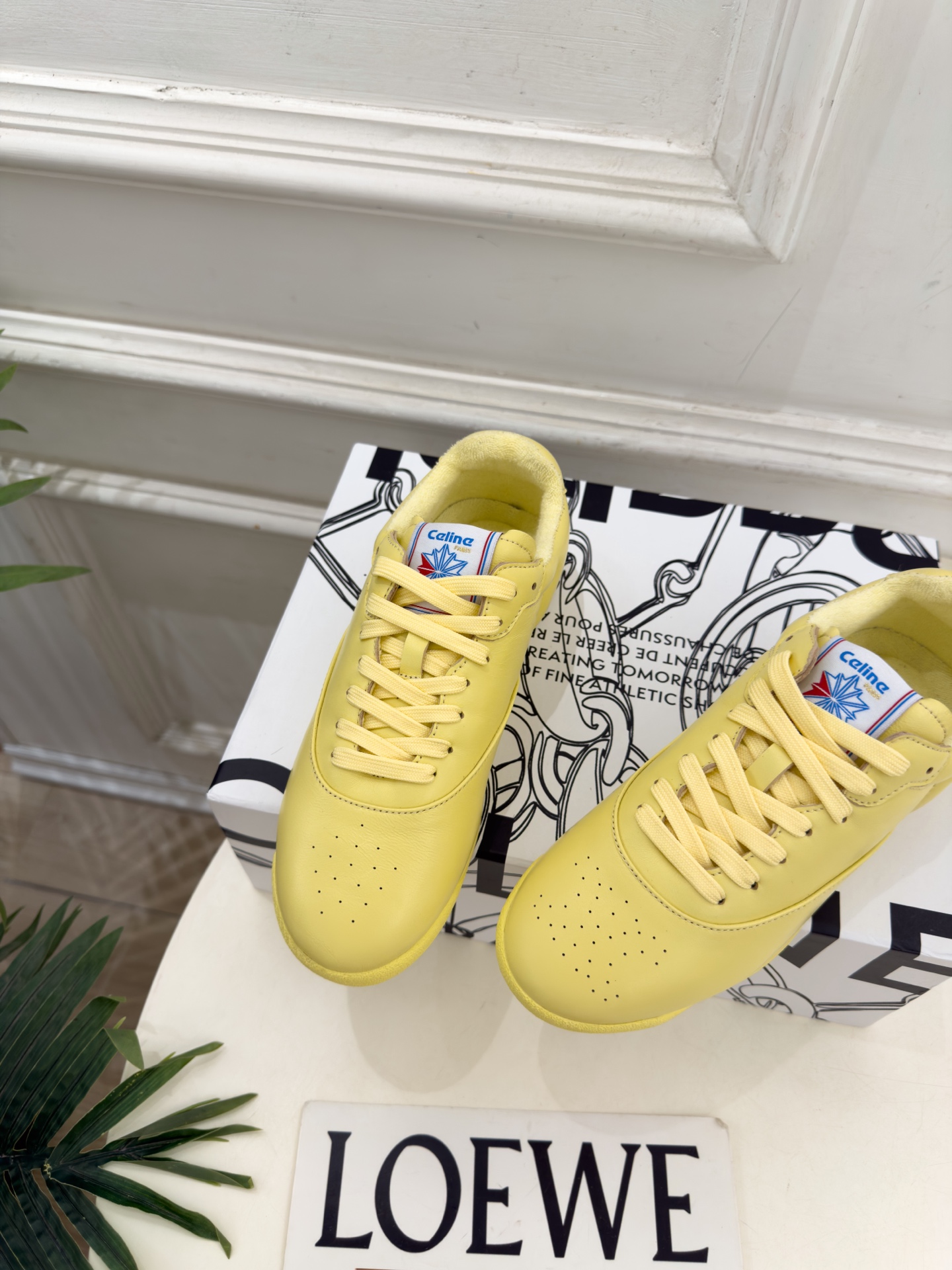 CELINE  | 赛琳  26𝐬𝐬  💛2026秋冬新品 赛琳联名款复古休闲运动鞋 上新！ 🔜BS 这一季的赛琳真的是