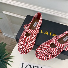 ALAÏA 阿莱亚26𝐬𝐬 2026秋冬新品 秀场同款 ALAÏA镂空编织平底芭蕾舞鞋 ————————— Alaï ALAÏA 阿莱亚26𝐬𝐬 2026秋冬新品 秀场同款 ALAÏA镂空编织平底芭蕾舞鞋 ————————— Alaï