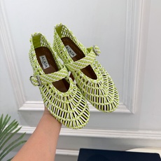 ALAÏA 阿莱亚26𝐬𝐬 2026秋冬新品 秀场同款 ALAÏA镂空编织平底芭蕾舞鞋 ————————— Alaï ALAÏA 阿莱亚26𝐬𝐬 2026秋冬新品 秀场同款 ALAÏA镂空编织平底芭蕾舞鞋 ————————— Alaï