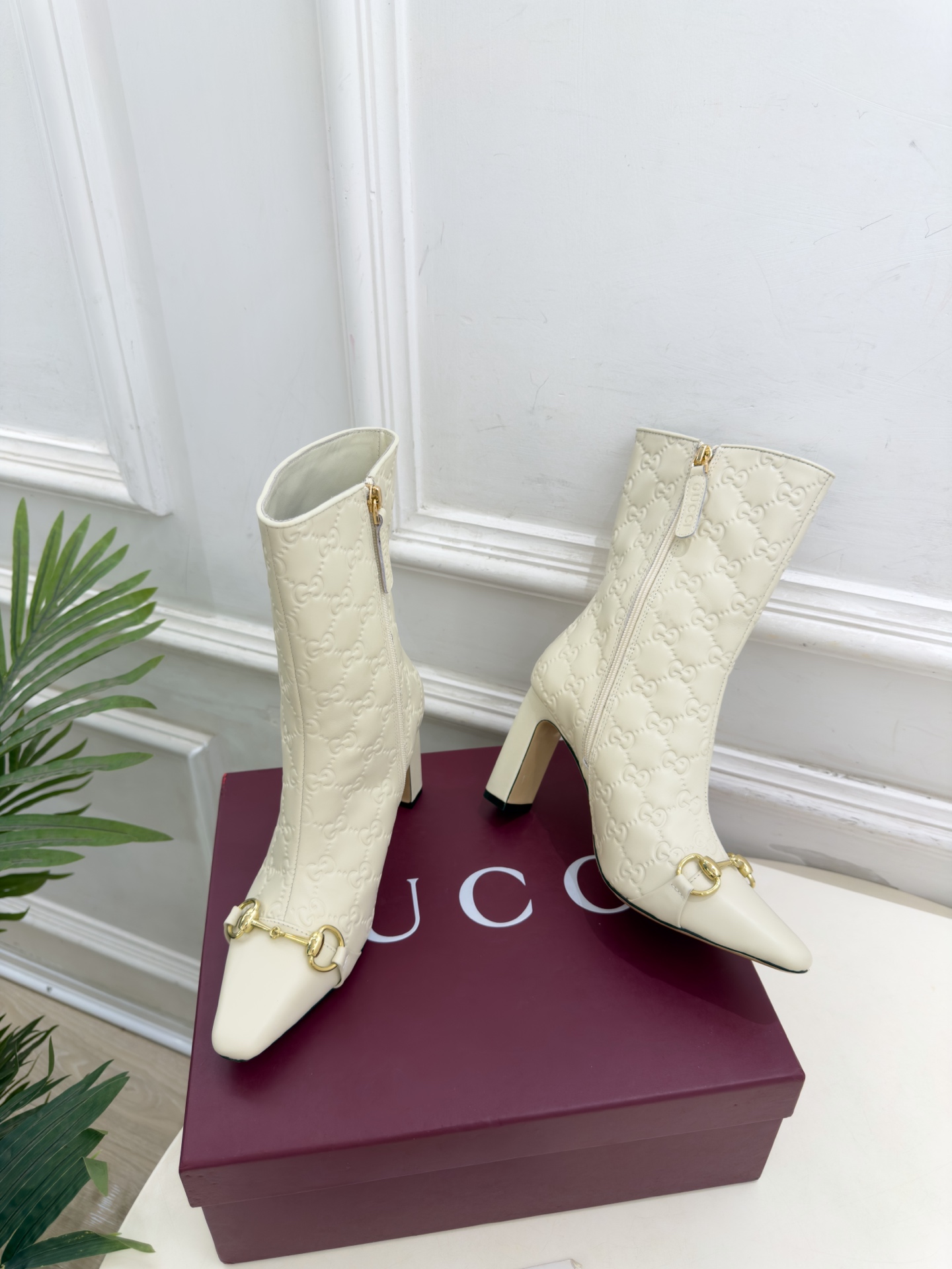 Gucci | 古驰 26𝐬𝐬 ⭐️ G家 主打系列终于面世,狠货值得期待!原有的经典 创造新设计 ✨ ❥2026秋冬 Gucci | 古驰 26𝐬𝐬 ⭐️ G家 主打系列终于面世,狠货值得期待!原有的经典 创造新设计 ✨ ❥2026秋冬
