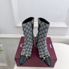 Gucci | 古驰 26𝐬𝐬 ⭐️ G家 主打系列终于面世,狠货值得期待!原有的经典 创造新设计 ✨ ❥2026秋冬 Gucci | 古驰 26𝐬𝐬 ⭐️ G家 主打系列终于面世,狠货值得期待!原有的经典 创造新设计 ✨ ❥2026秋冬