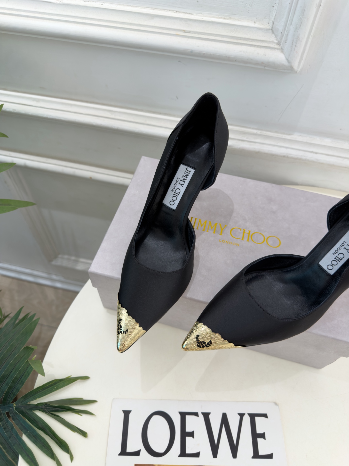 JimmyChoo 吉米周 26𝐬𝐬 ———      ✨ 2026秋冬新品 专柜最新 JC真丝缎面金属头内空高跟鞋  