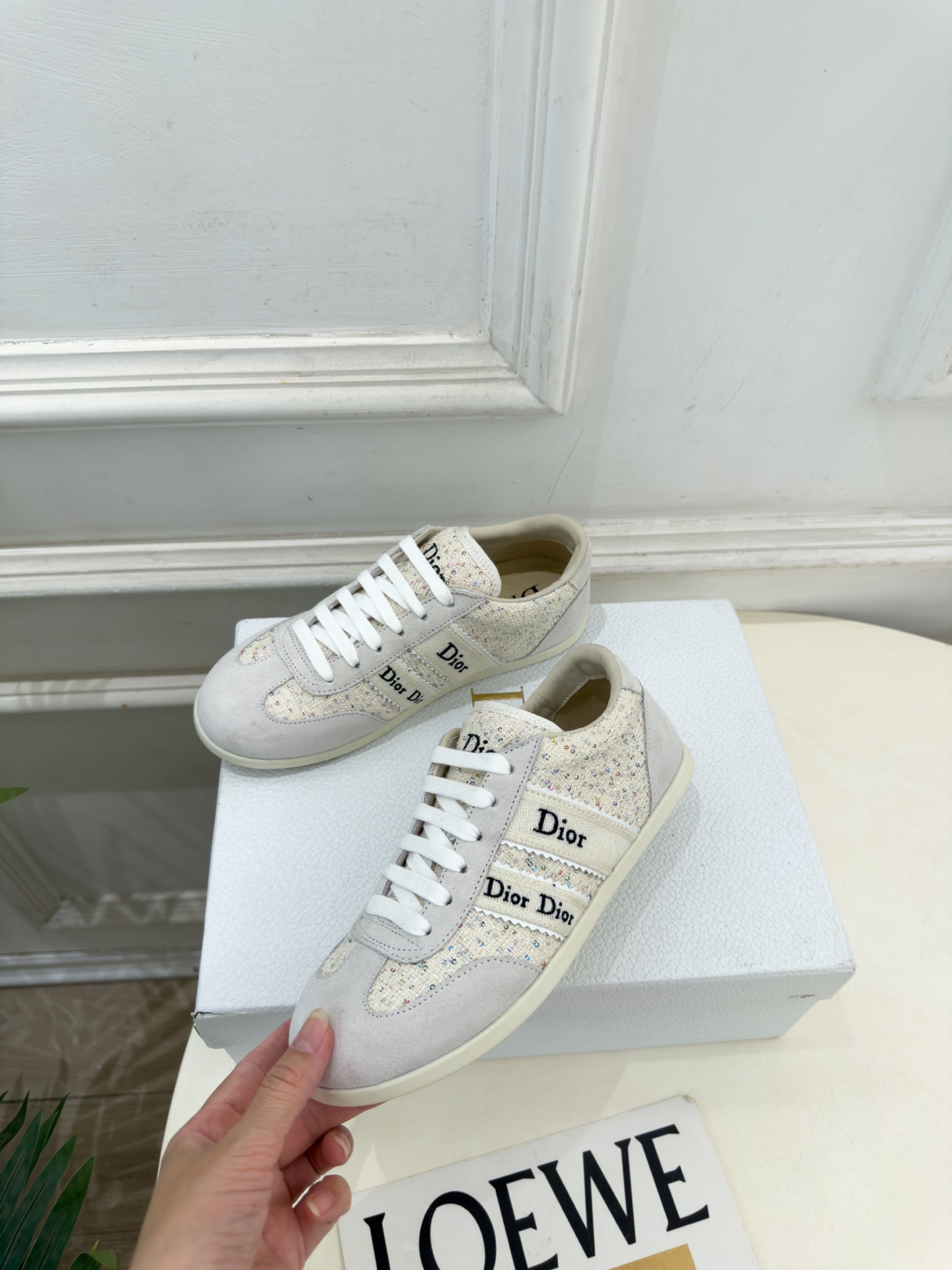 Dior | 迪奥 26𝐬𝐬 🧡💚2026秋冬新品 顶级版本⚠️ 专柜主打新款 Dior Ribbon 复古系带运动 Dior | 迪奥 26𝐬𝐬 🧡💚2026秋冬新品 顶级版本⚠️ 专柜主打新款 Dior Ribbon 复古系带运动