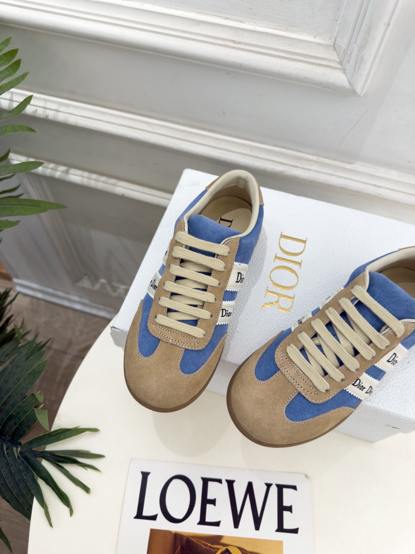 Dior | 迪奥 26𝐬𝐬 🧡💚2026秋冬新品 顶级版本⚠️ 专柜主打新款 Dior Ribbon 复古系带运动 Dior | 迪奥 26𝐬𝐬 🧡💚2026秋冬新品 顶级版本⚠️ 专柜主打新款 Dior Ribbon 复古系带运动