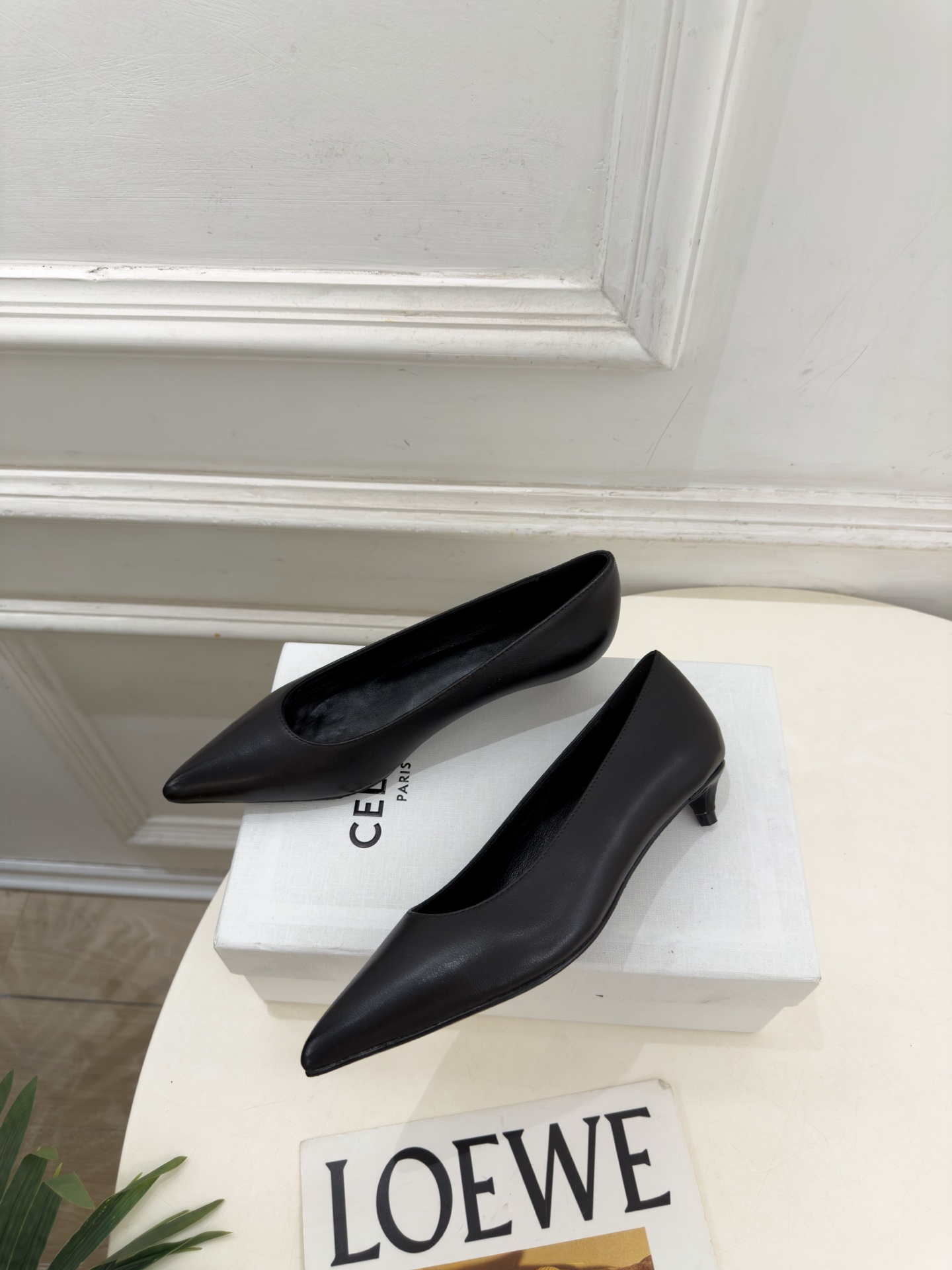 CELINE  | 赛琳  26𝐬𝐬  💛2026秋冬新品 极简尖头猫跟单鞋 上新！ 🔜BS 这一季的赛琳真的是开了挂、