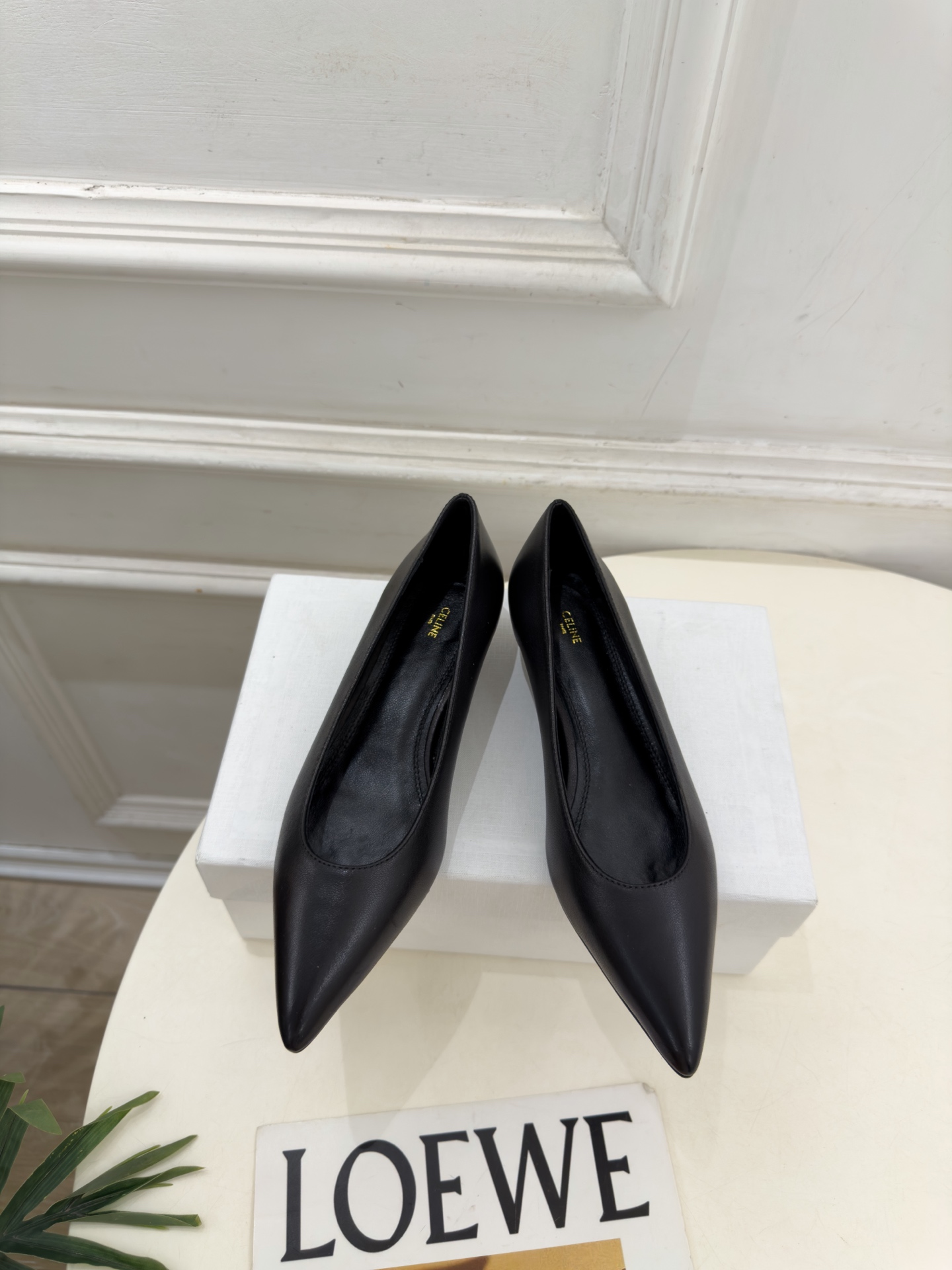 CELINE  | 赛琳  26𝐬𝐬  💛2026秋冬新品 极简尖头猫跟单鞋 上新！ 🔜BS 这一季的赛琳真的是开了挂、