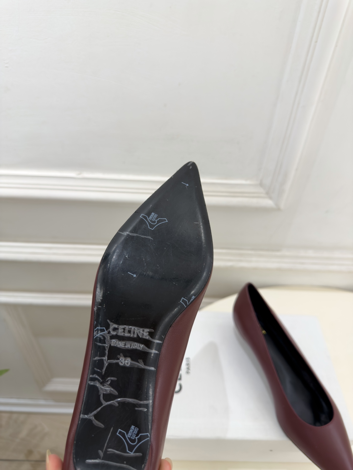 CELINE  | 赛琳  26𝐬𝐬  💛2026秋冬新品 极简尖头猫跟单鞋 上新！ 🔜BS 这一季的赛琳真的是开了挂、